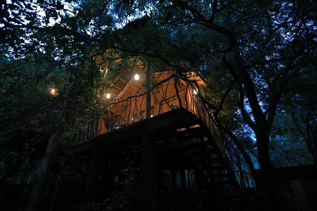 Habarana Tree House Mutu Village