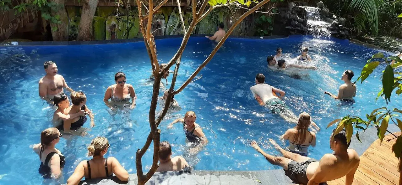 Habarana Tree House Mutu Village 3*,